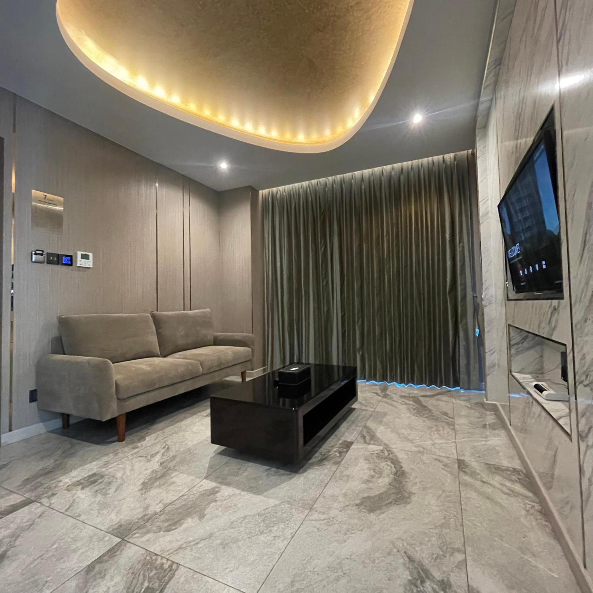 The Tj Hotel Jomtien Bagian luar foto